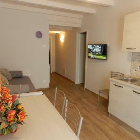 Appartamento Esther Beverino Exteriör bild