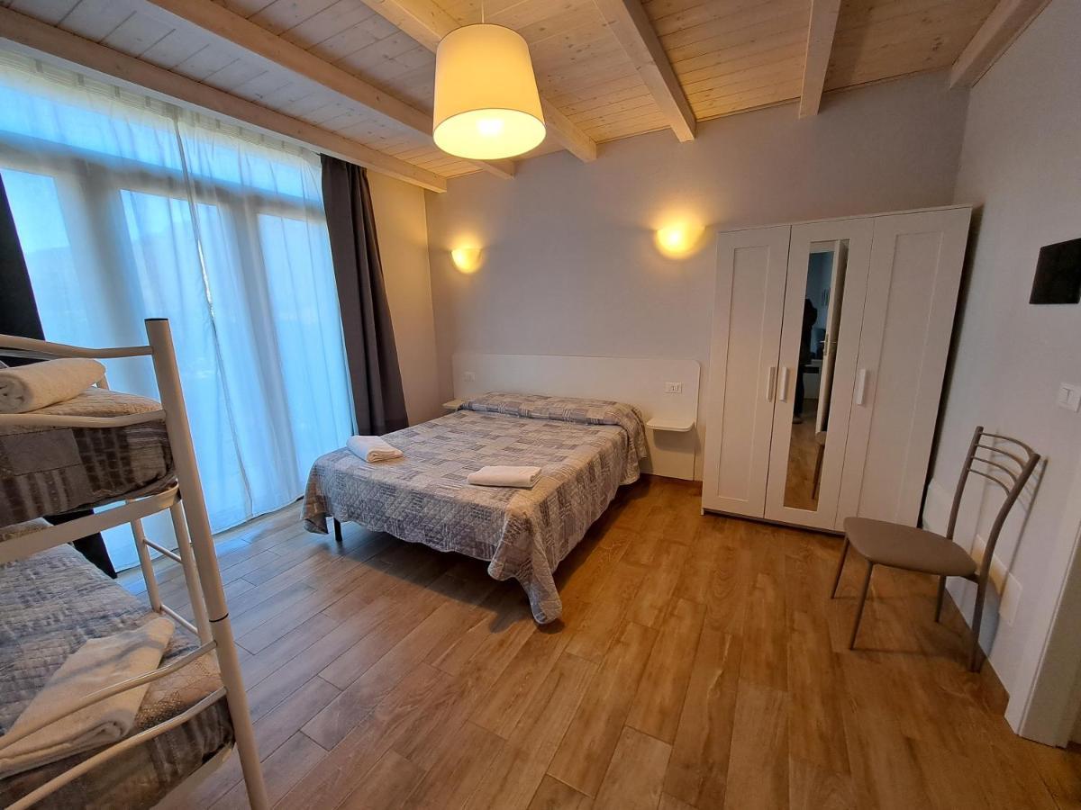 Appartamento Esther Beverino Exteriör bild