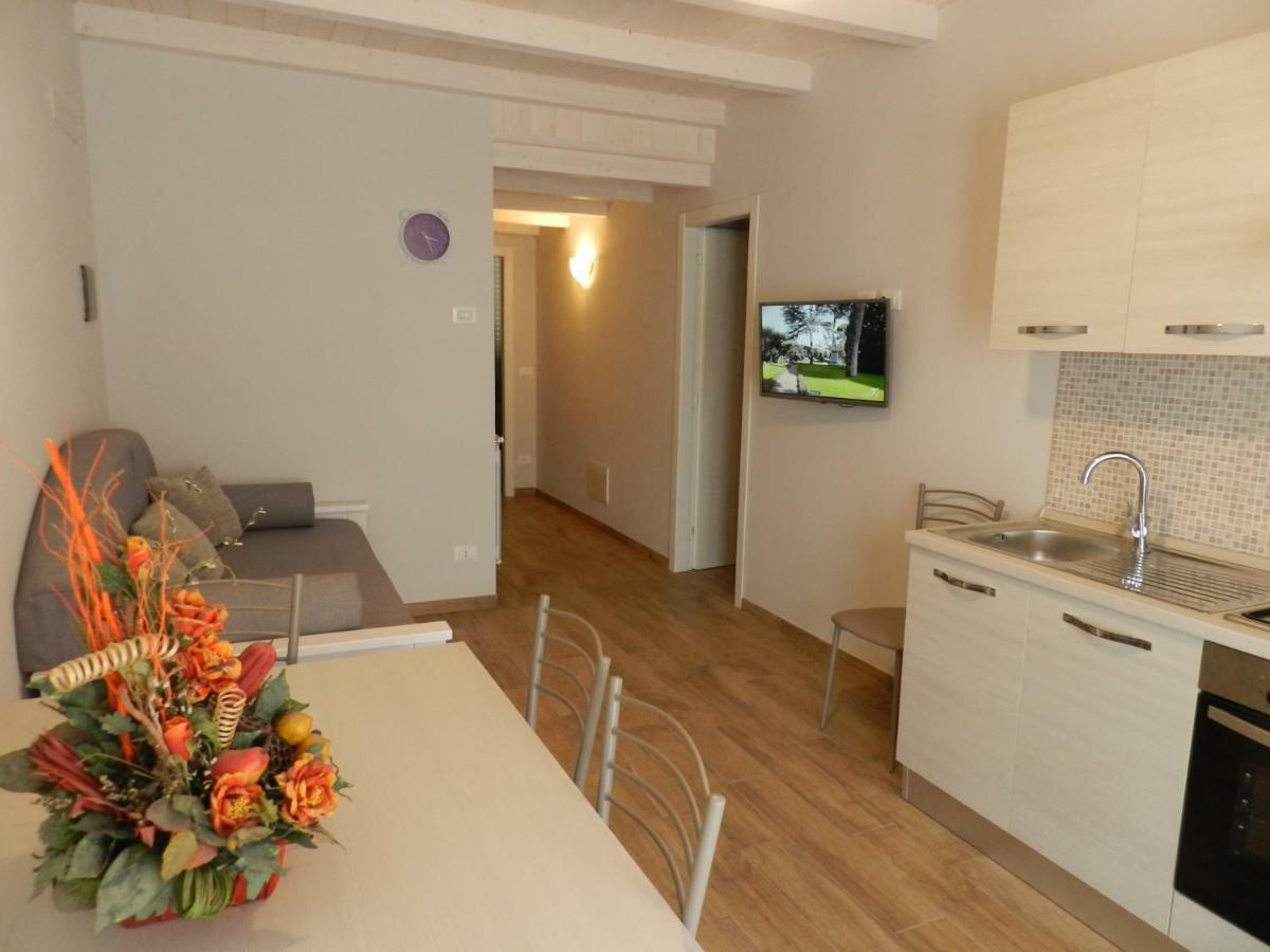 Appartamento Esther Beverino Exteriör bild